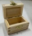 Pine wood box with lid 8x5.5x5.5CM